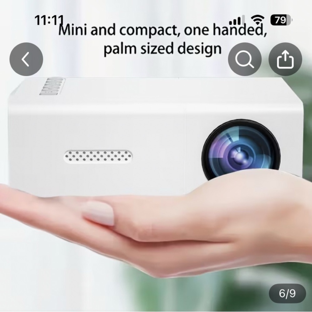 Portable Projector - Picture 3 of 6